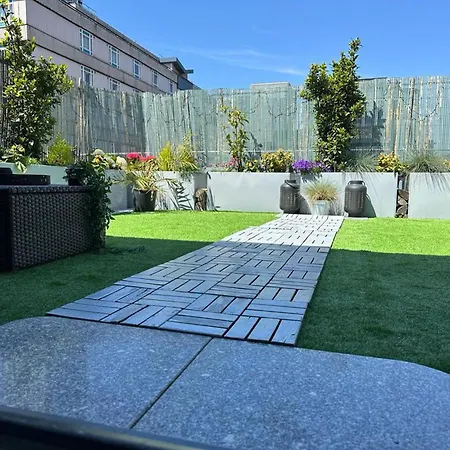 Lägenhet Unique Penthouse With Jacuzzi & Garden